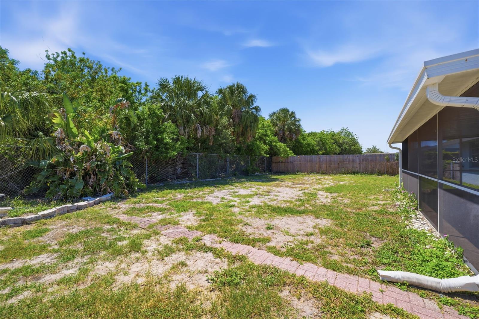 12824 1ST ISLE, HUDSON, FL — photo 37