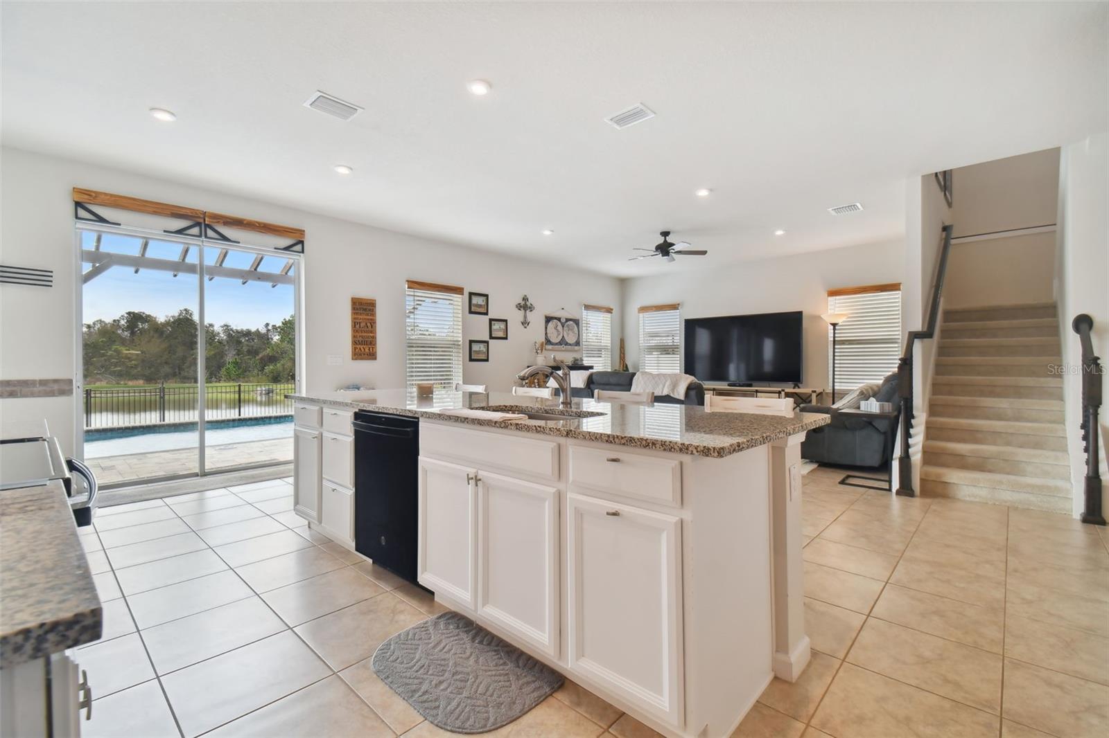 8308 GREENWAY AVE, WESLEY CHAPEL, FL — photo 9