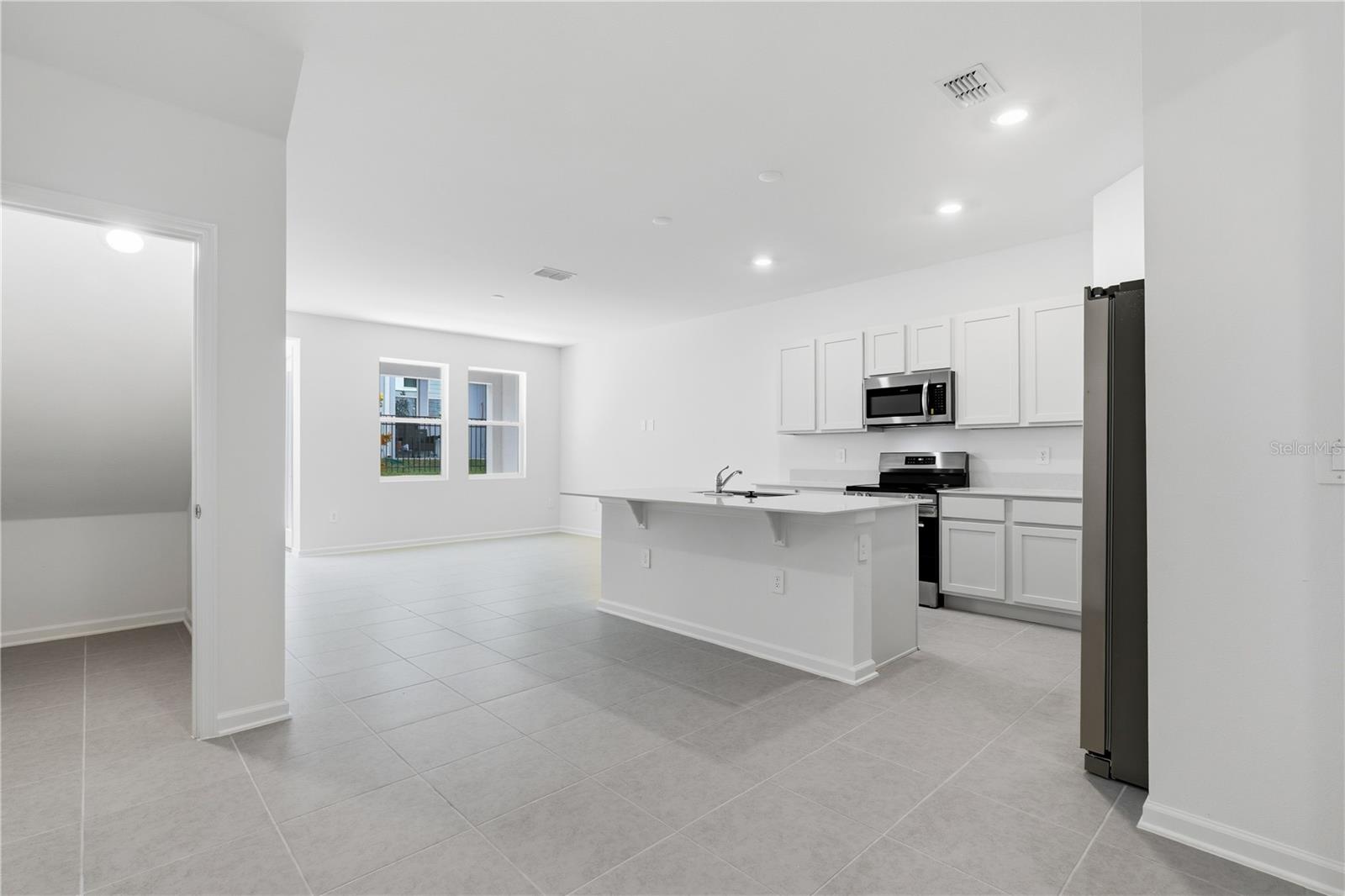 3143 KURTZ TER, DAVENPORT, FL — photo 2