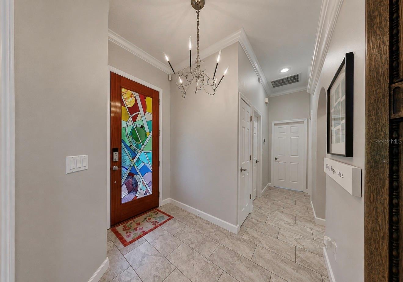 5204 GREEN FOREST CT, TAMPA, FL — photo 6