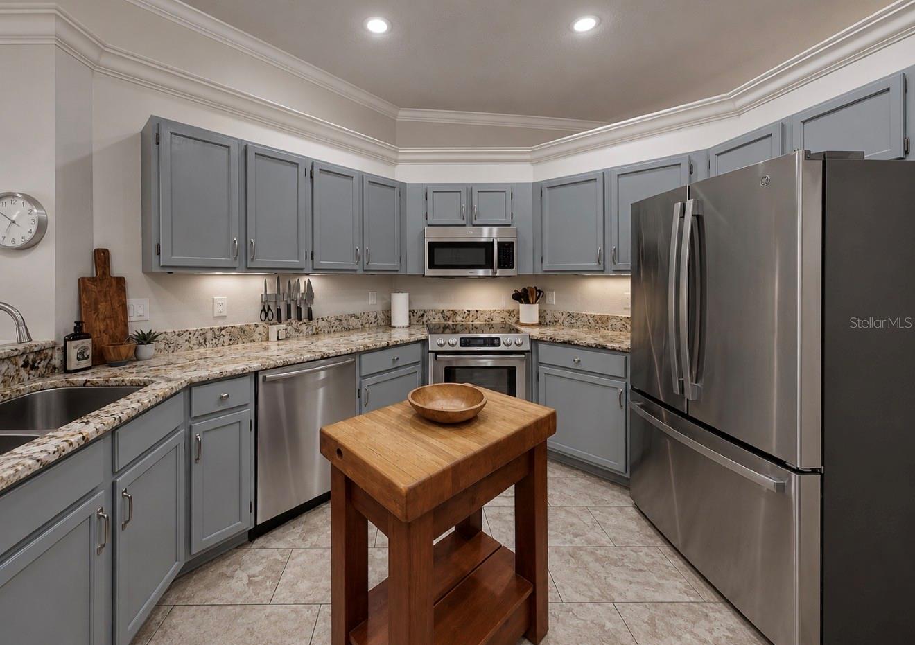 5204 GREEN FOREST CT, TAMPA, FL — photo 19
