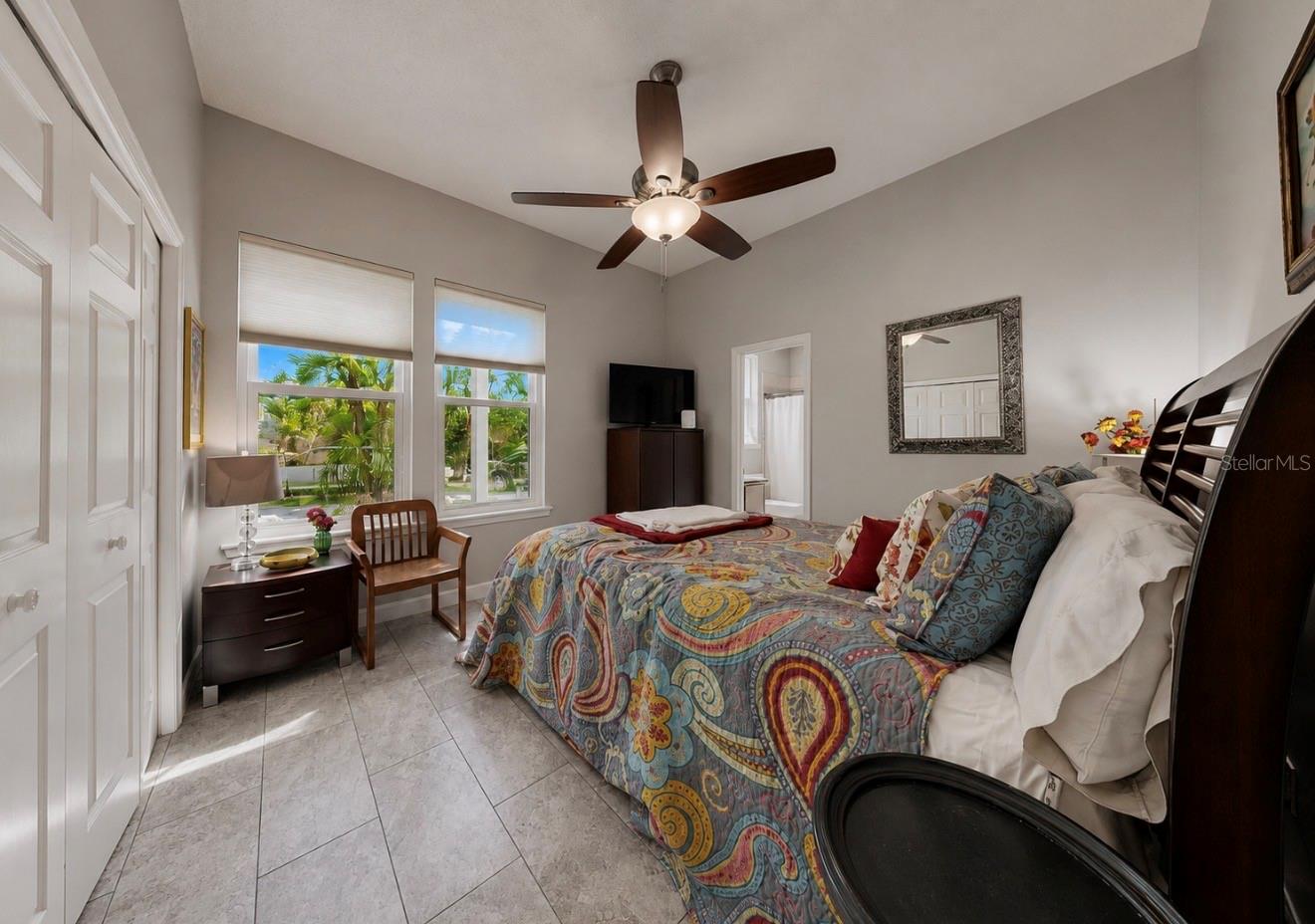 5204 GREEN FOREST CT, TAMPA, FL — photo 33