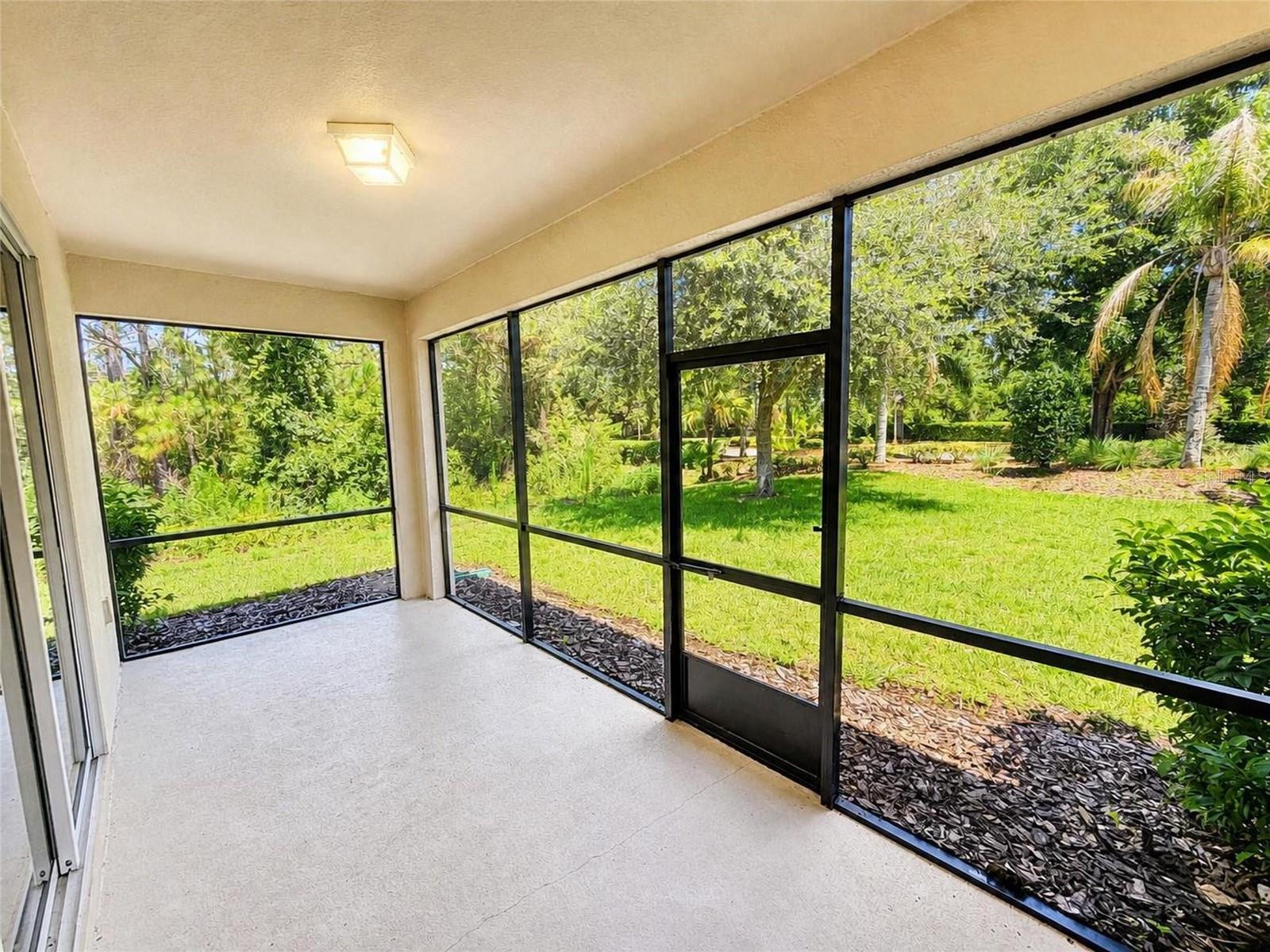 2220 BARRINGTON LOOP, DAVENPORT, FL — photo 17
