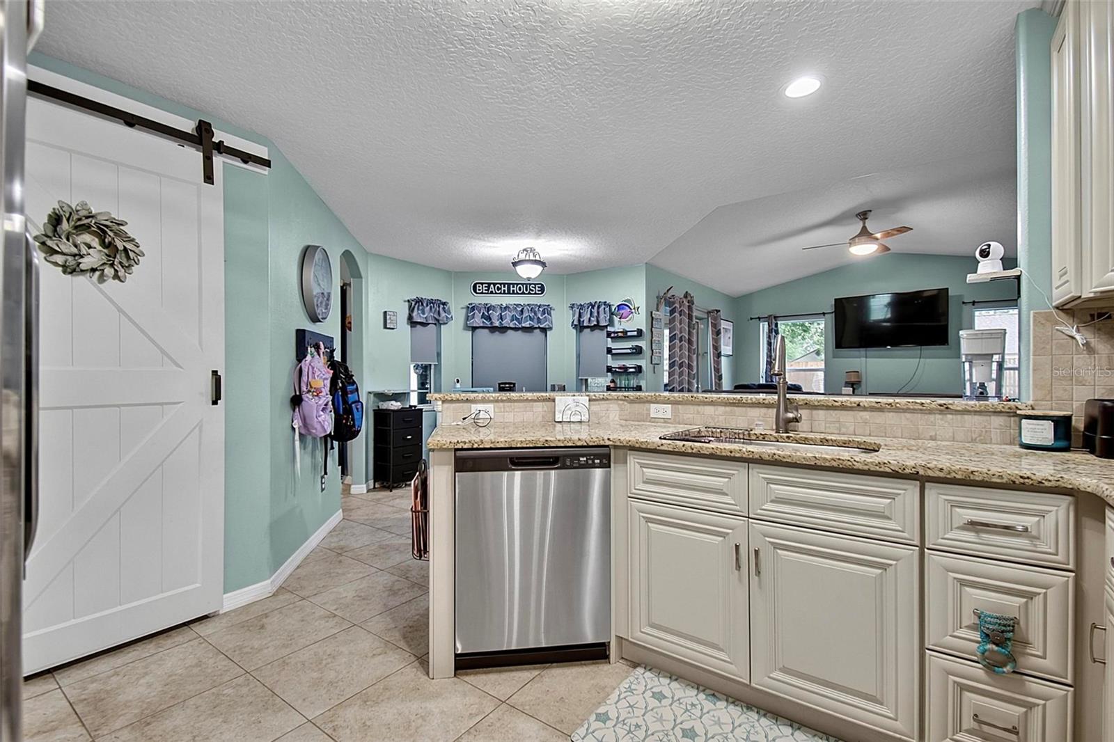 10 LARKSPUR WAY, PALM COAST, FL — photo 16