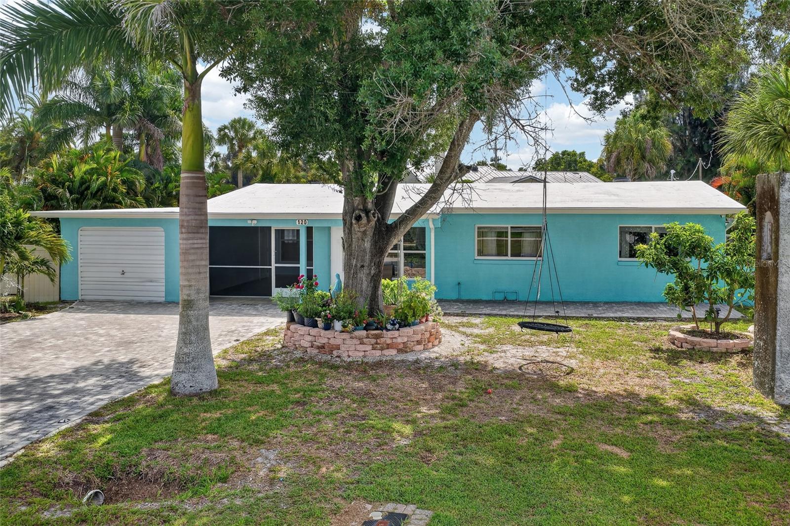 120 PEACE ISLAND DR, PUNTA GORDA, FL