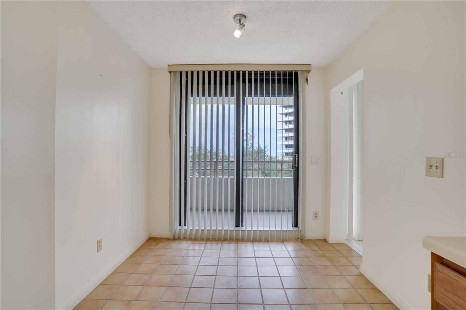 5940 PELICAN BAY PLZ S #504, ST PETERSBURG, FL — photo 11