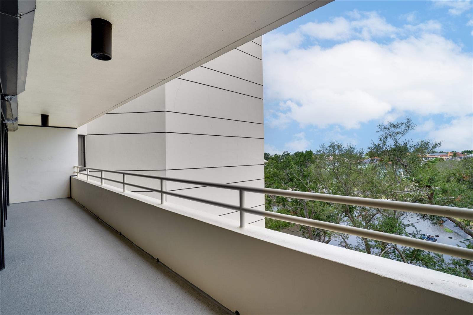 5940 PELICAN BAY PLZ S #504, ST PETERSBURG, FL — photo 24