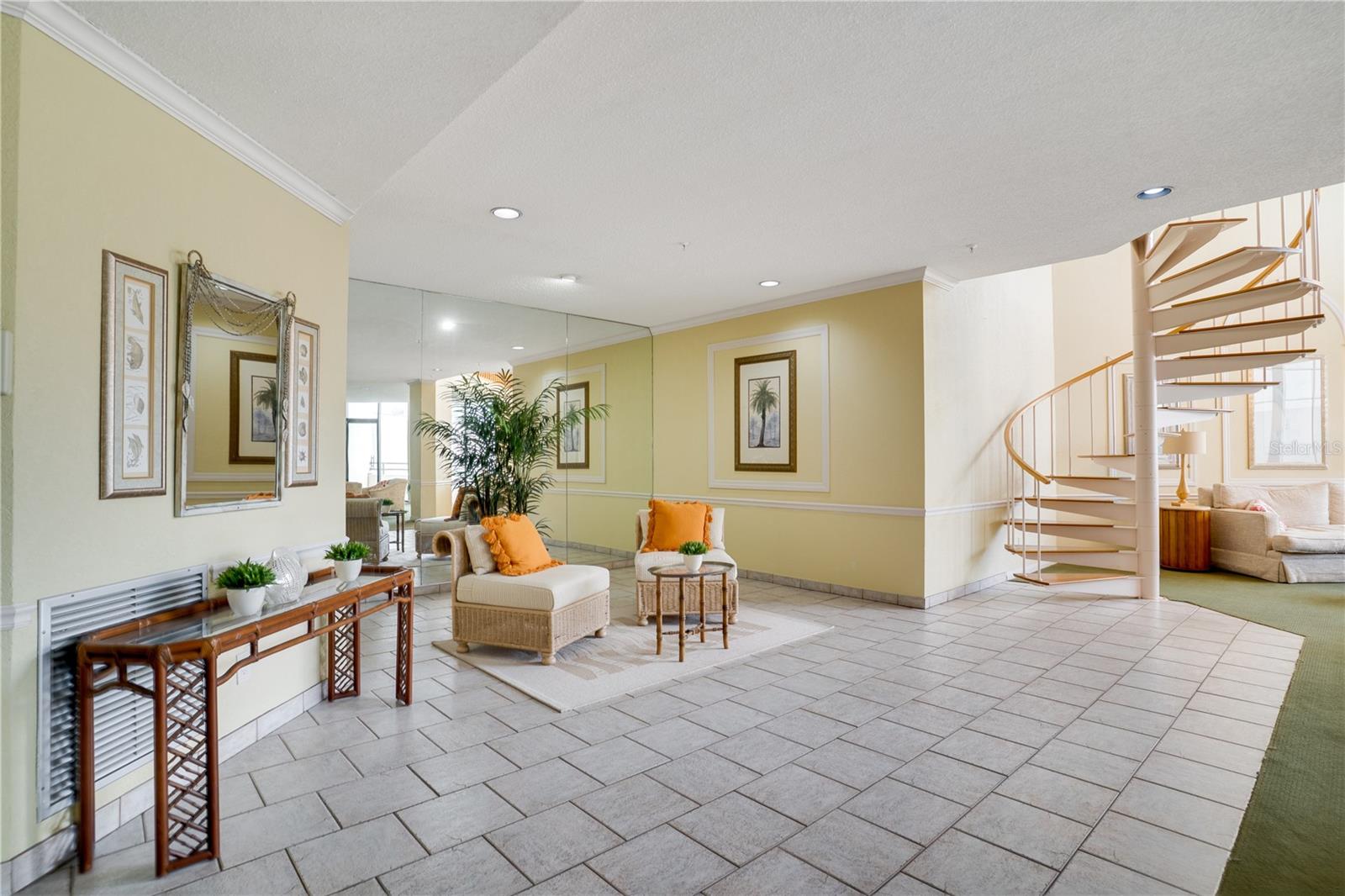 5940 PELICAN BAY PLZ S #504, ST PETERSBURG, FL — photo 26
