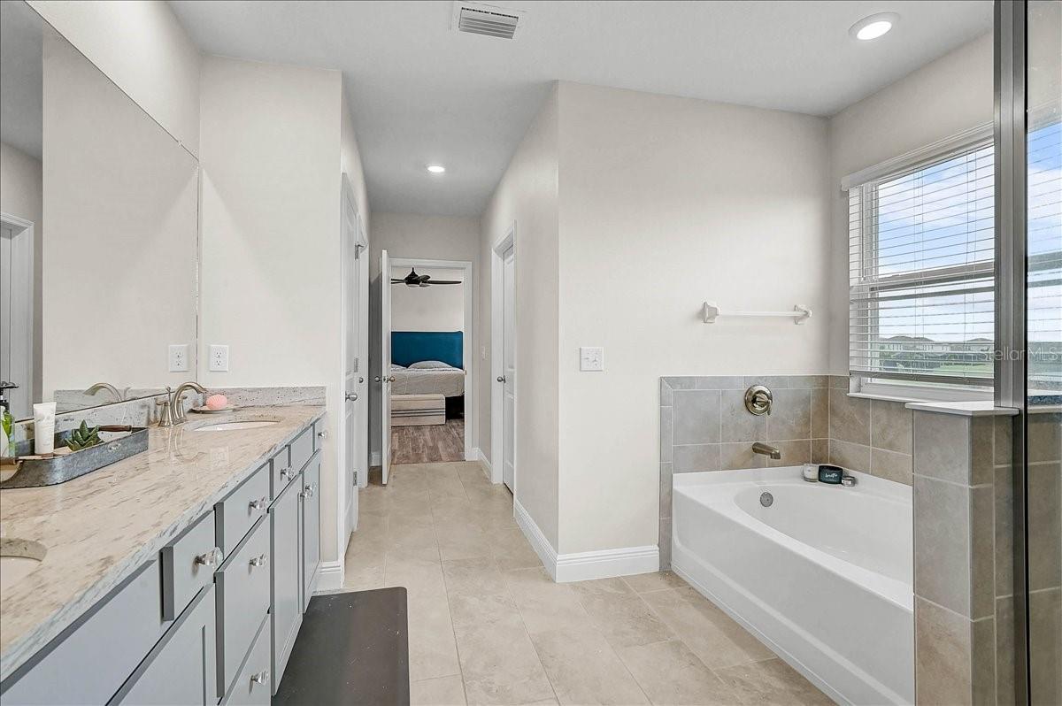 12664 NIGHT VIEW DR, SARASOTA, FL — photo 26