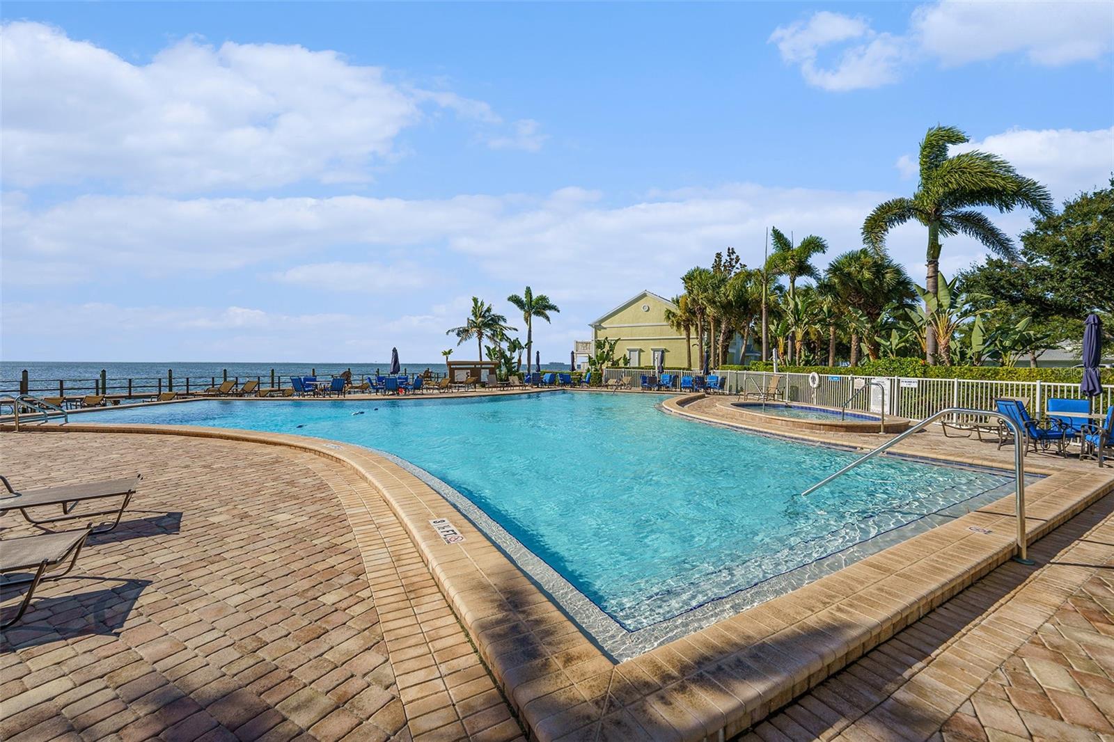 5176 SALMON DR SE #A, ST PETERSBURG, FL — photo 14