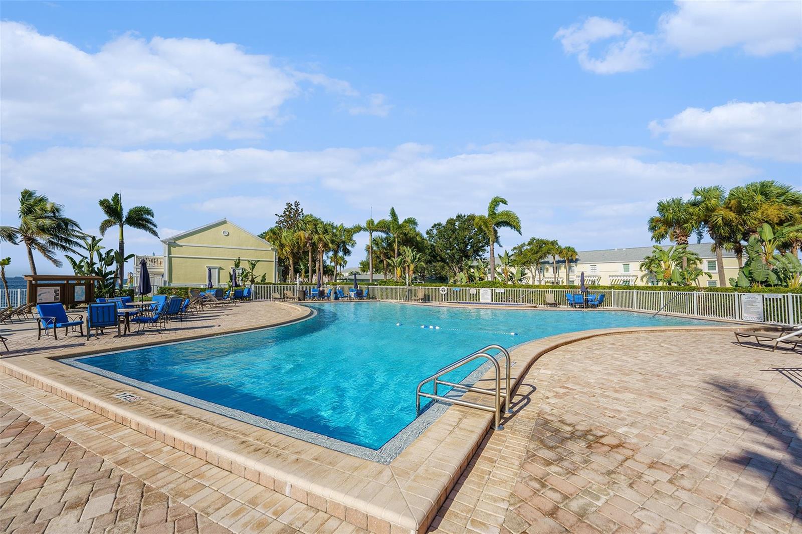5176 SALMON DR SE #A, ST PETERSBURG, FL — photo 15