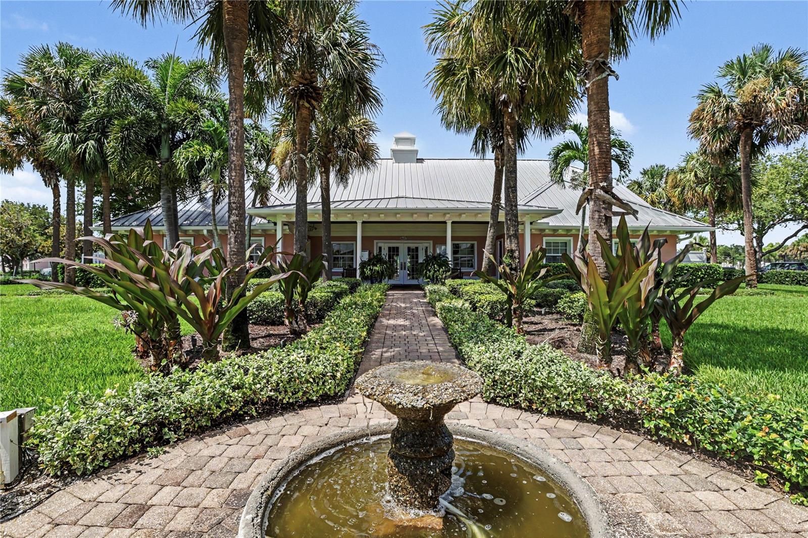 5176 SALMON DR SE #A, ST PETERSBURG, FL — photo 17