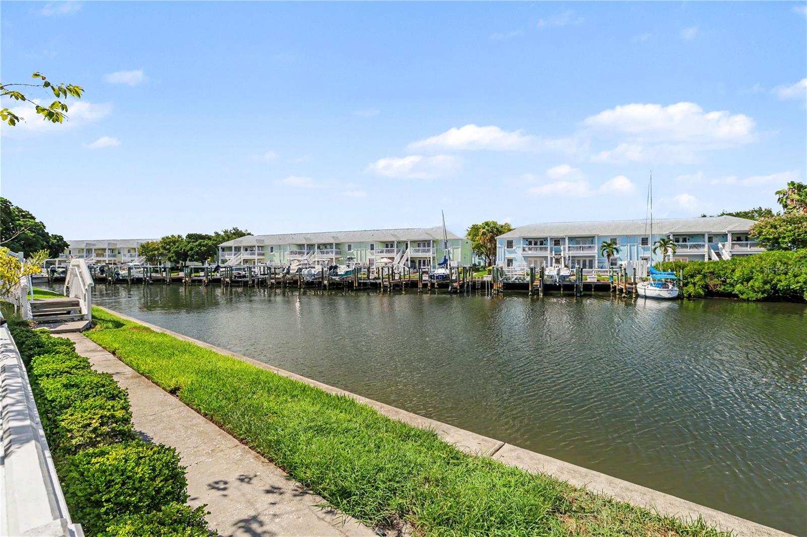 5176 SALMON DR SE #A, ST PETERSBURG, FL — photo 19