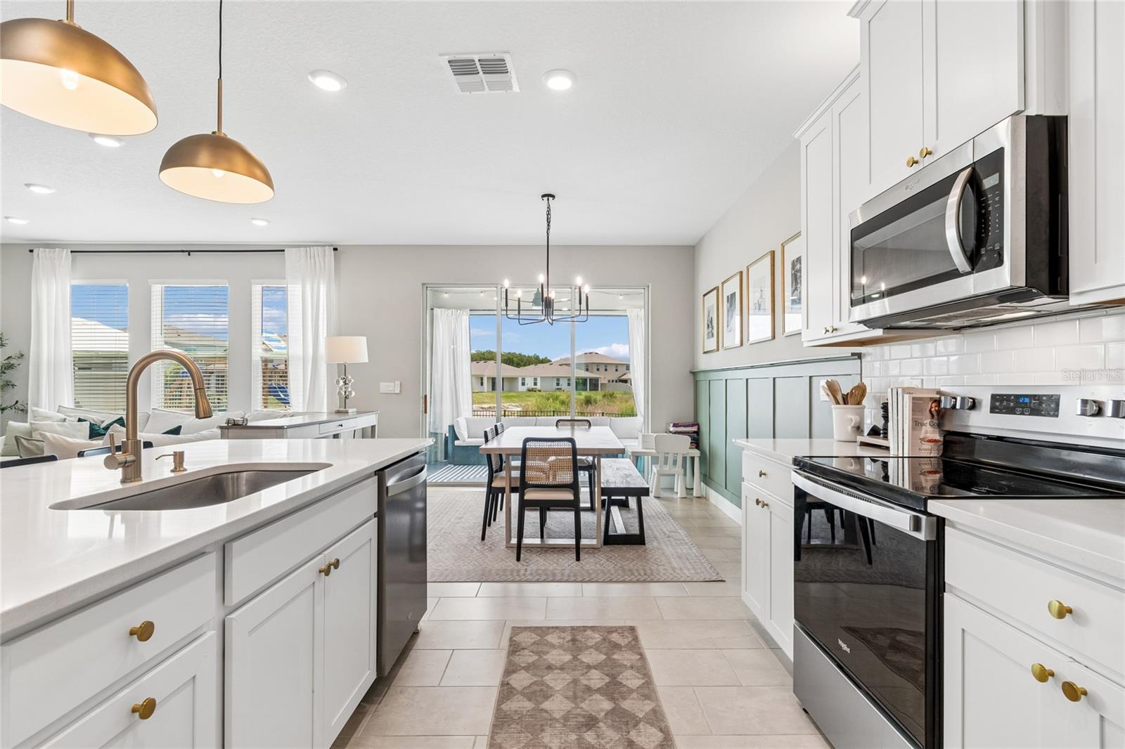 2510 WARREN ACRES BLVD, WESLEY CHAPEL, FL — photo 11