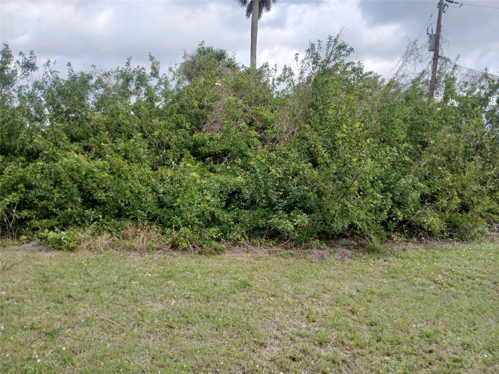 CORSICA LN, NORTH PORT, FL — photo 4