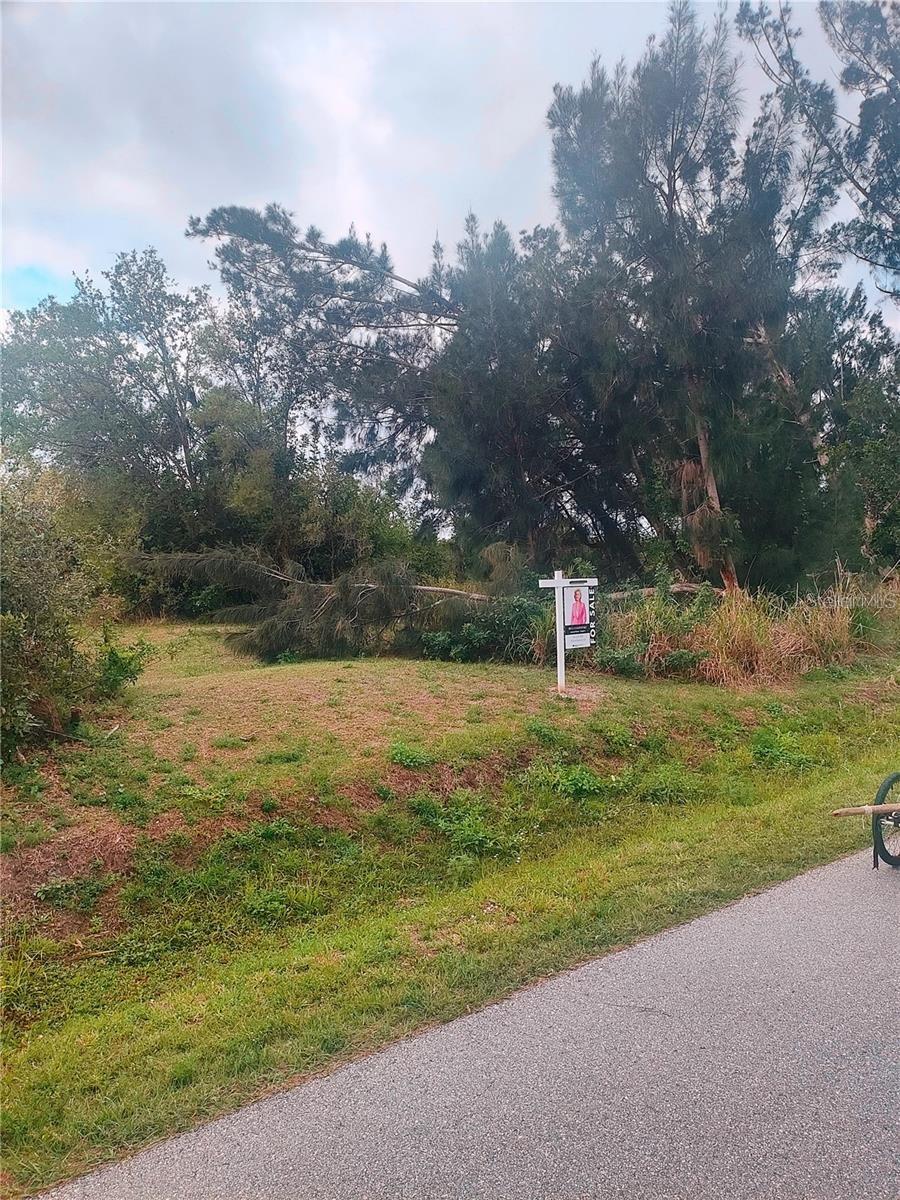 CORSICA LN, NORTH PORT, FL — photo 6