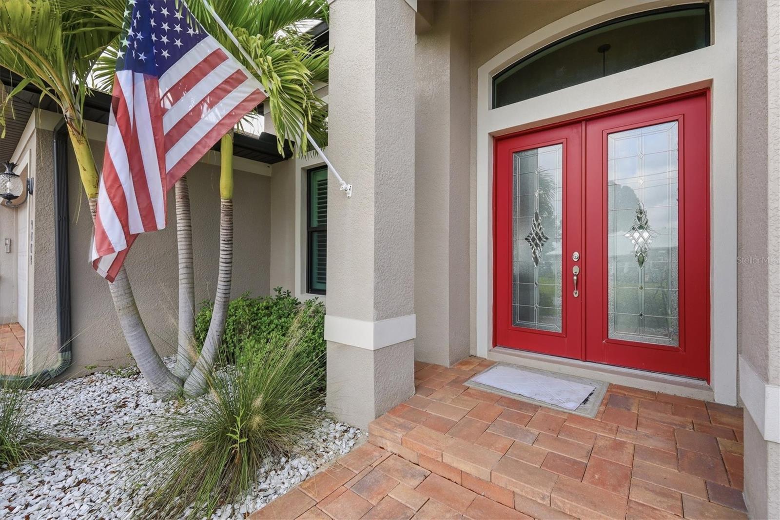 9404 SPRING CIR, PORT CHARLOTTE, FL — photo 2