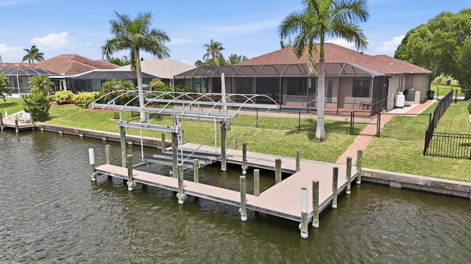9404 SPRING CIR, PORT CHARLOTTE, FL — photo 45