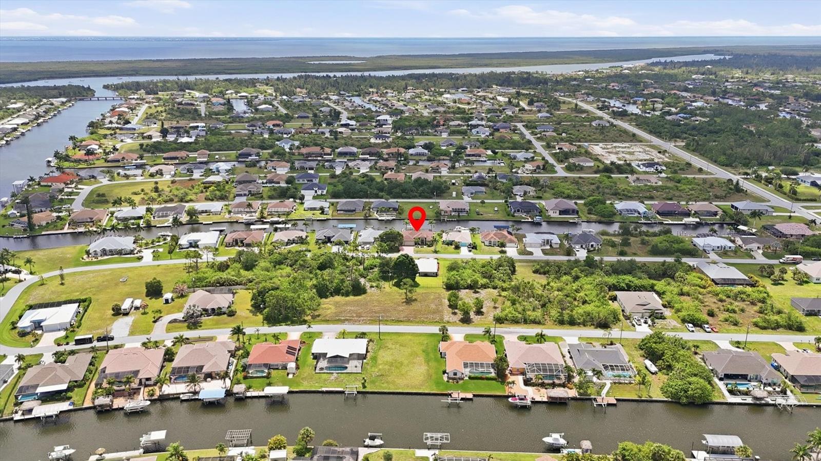9404 SPRING CIR, PORT CHARLOTTE, FL — photo 50