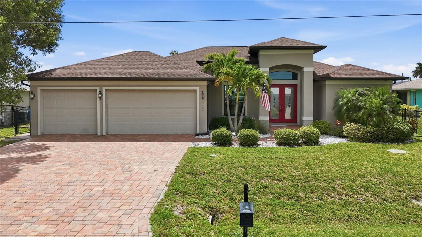 9404 SPRING CIR, PORT CHARLOTTE, FL — photo 61