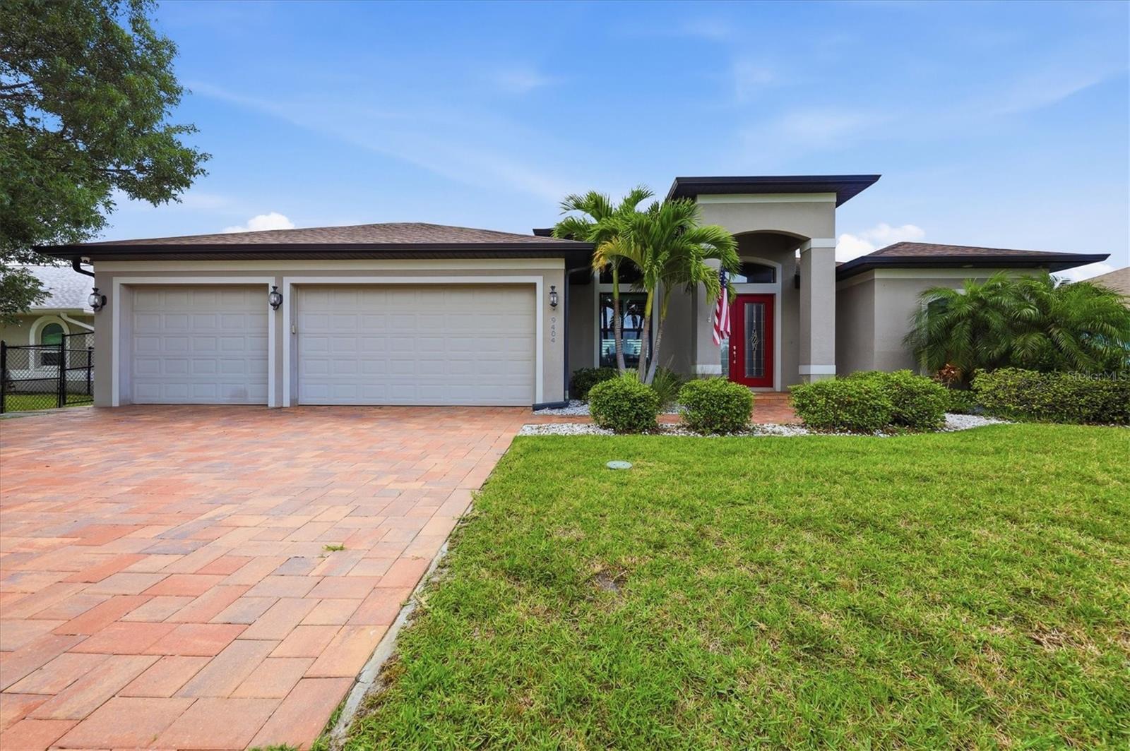 9404 SPRING CIR, PORT CHARLOTTE, FL — photo 62