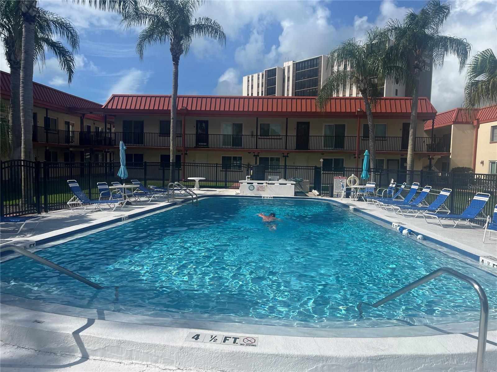 10365 PARADISE BLVD #27, ST PETERSBURG, FL — photo 15