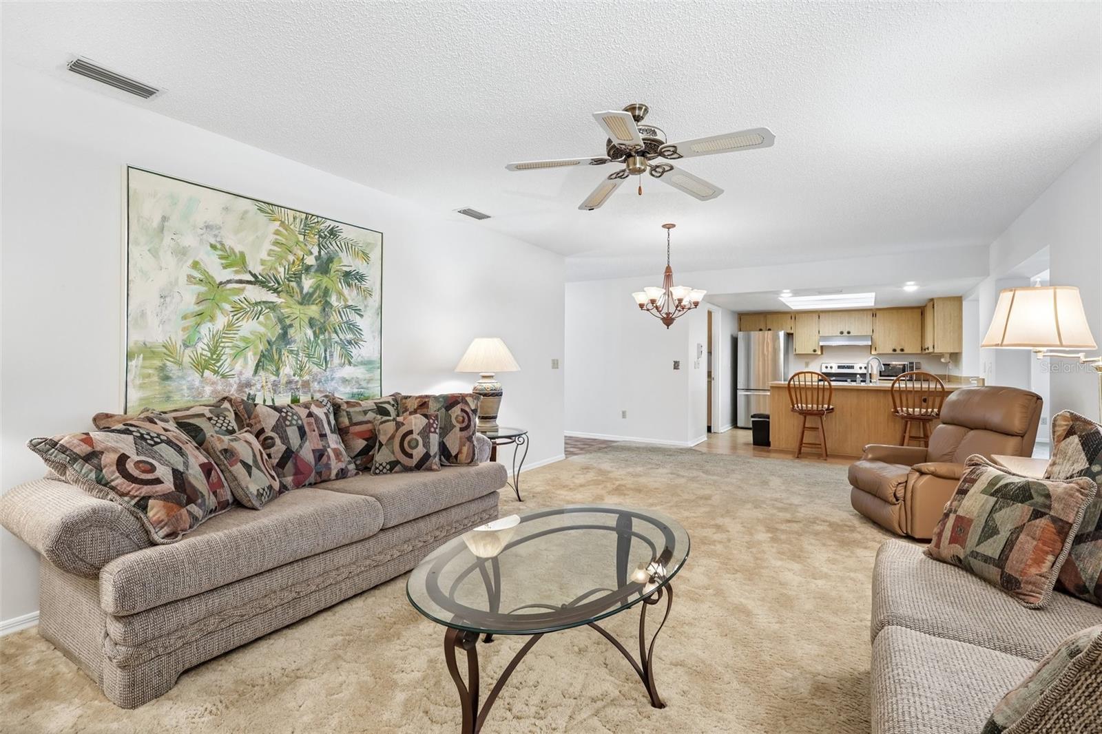 2017 HAMPSTEAD CIR, SUN CITY CENTER, FL — photo 7