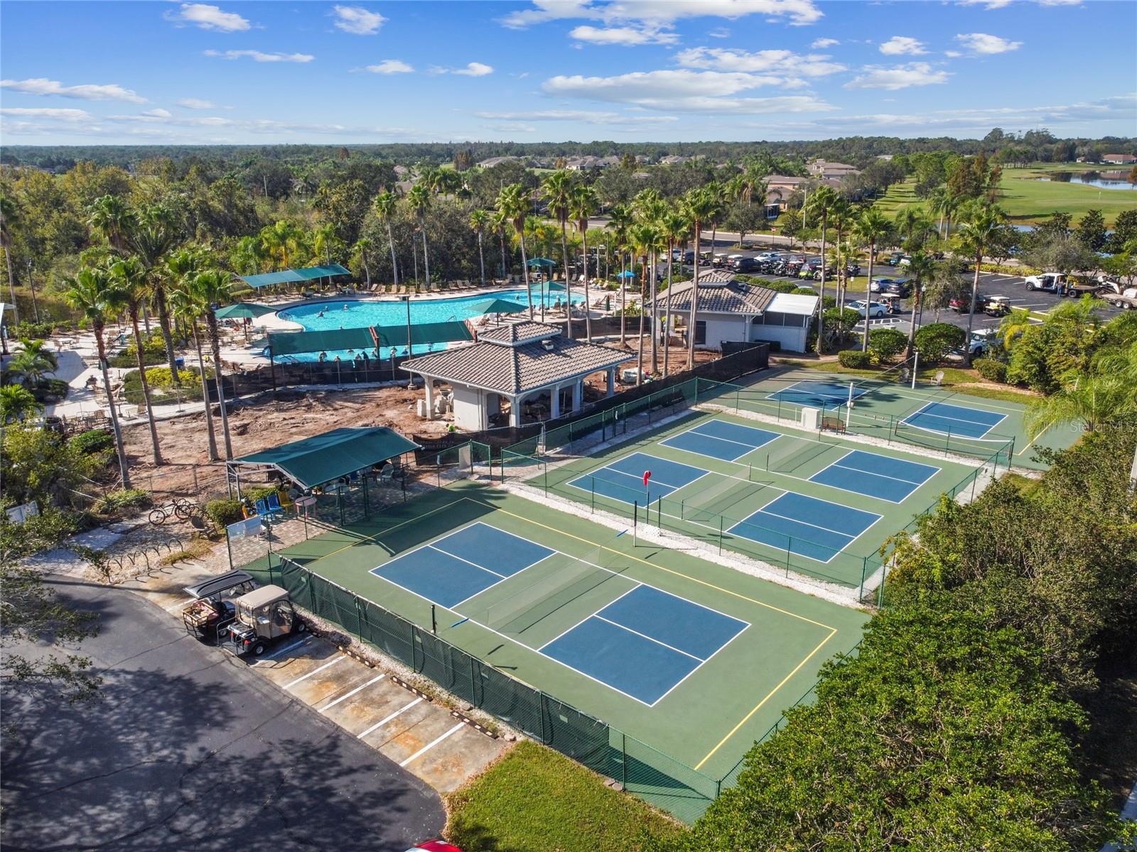 2017 HAMPSTEAD CIR, SUN CITY CENTER, FL — photo 51