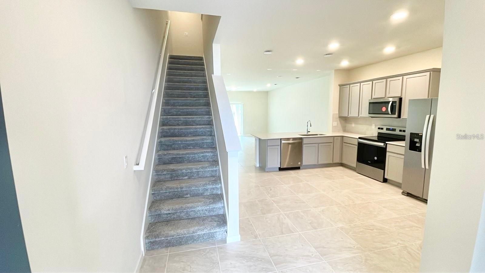 2571 WINSOME WAY, DAVENPORT, FL — photo 5