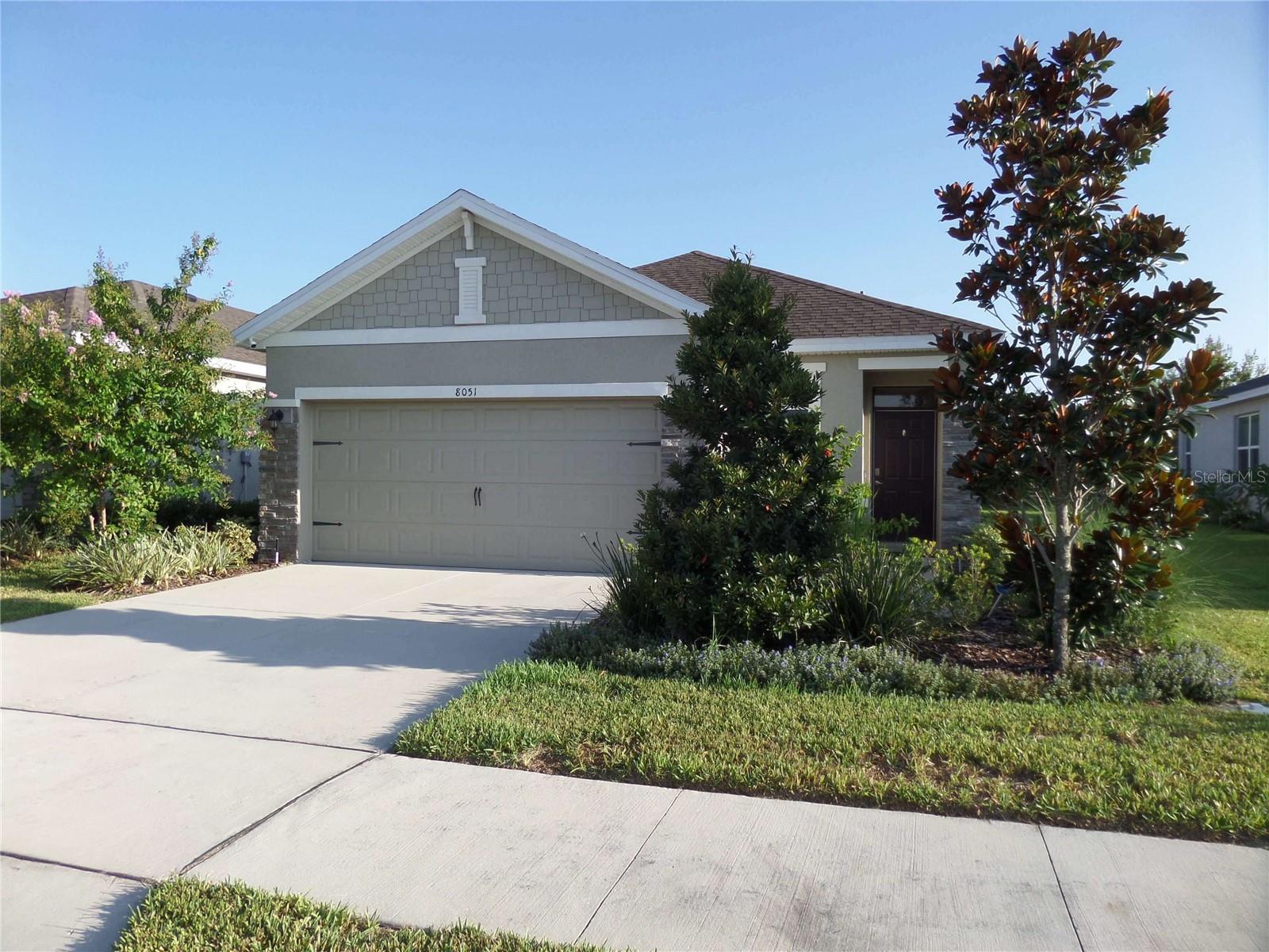 8051 PENROSE PL, WILDWOOD, FL