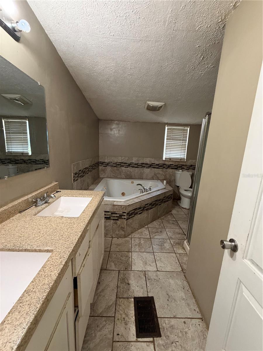 11455 NW 110TH AVE, REDDICK, FL — photo 8