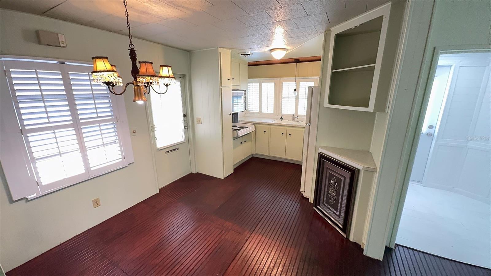 4851 W GANDY BLVD #B4L12, TAMPA, FL — photo 8