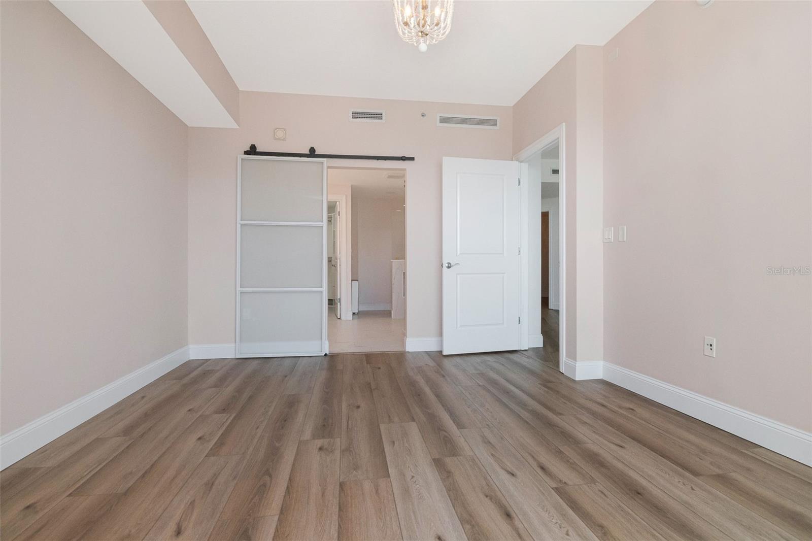 450 KNIGHTS RUN AVE #1503, TAMPA, FL — photo 20