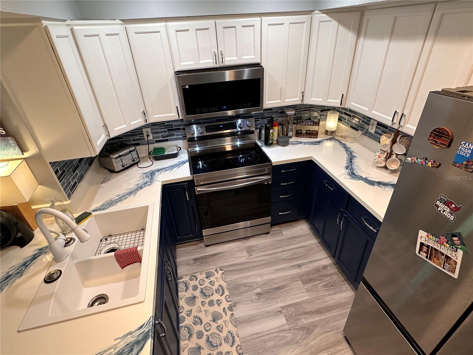 9470 JOEL DR, SEMINOLE, FL — photo 4