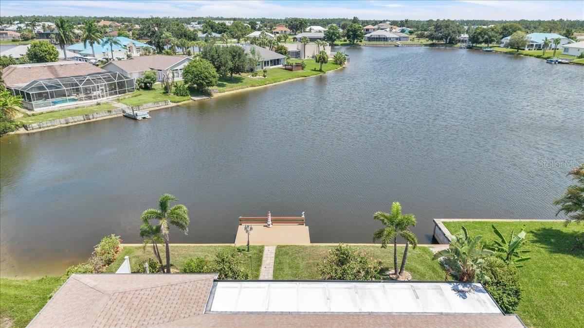 11614 SW COURTLY MANOR DR, LAKE SUZY, FL — photo 2