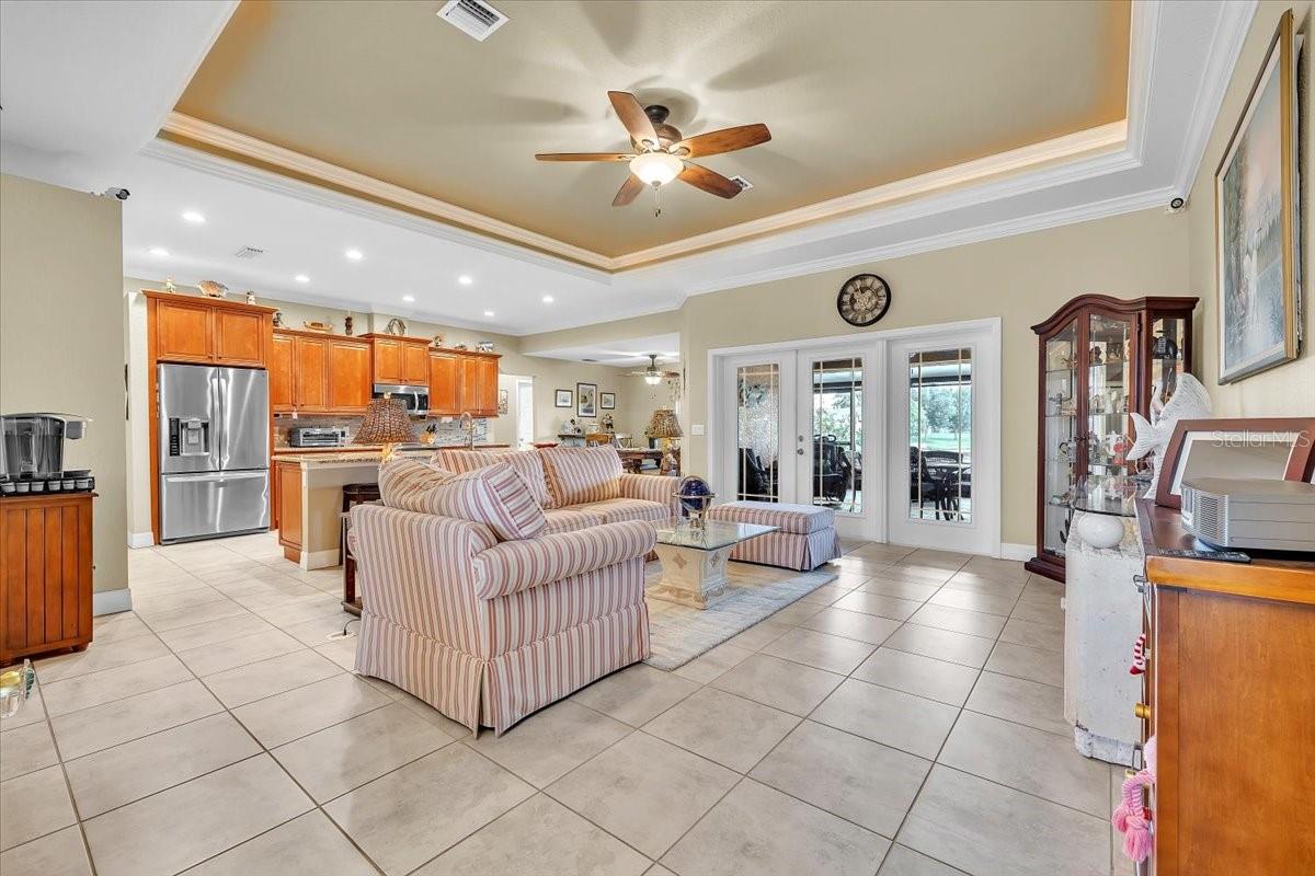 11614 SW COURTLY MANOR DR, LAKE SUZY, FL — photo 4