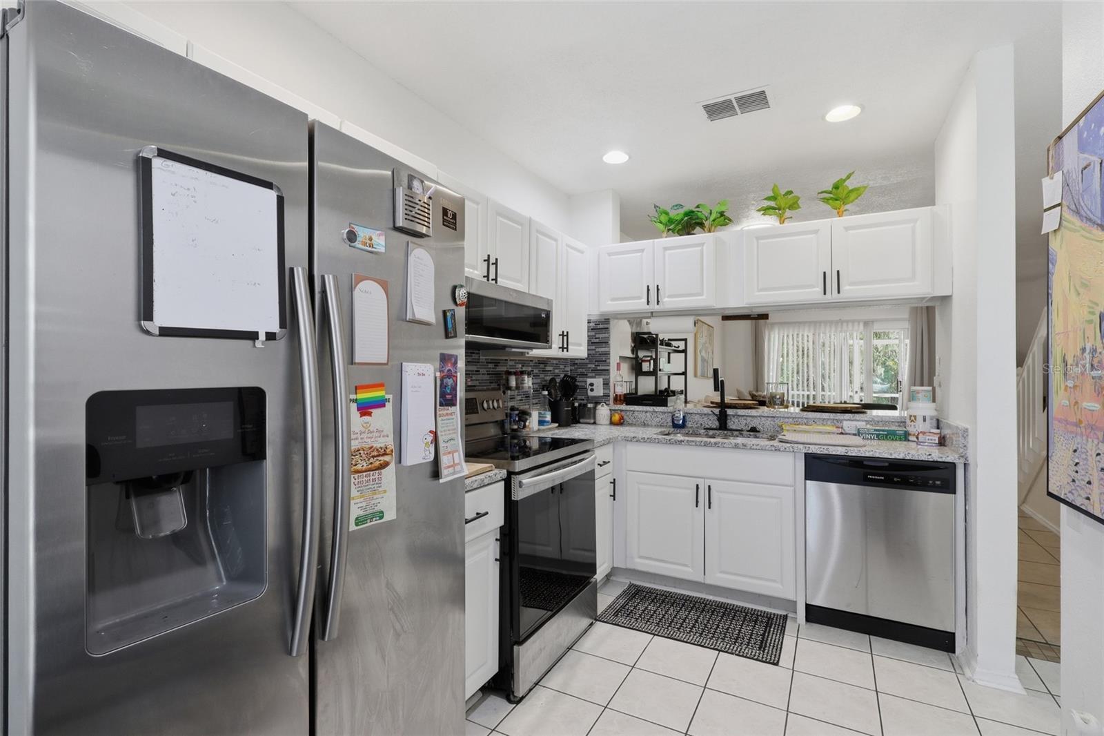 30029 GRANDA HILLS CT, WESLEY CHAPEL, FL — photo 4
