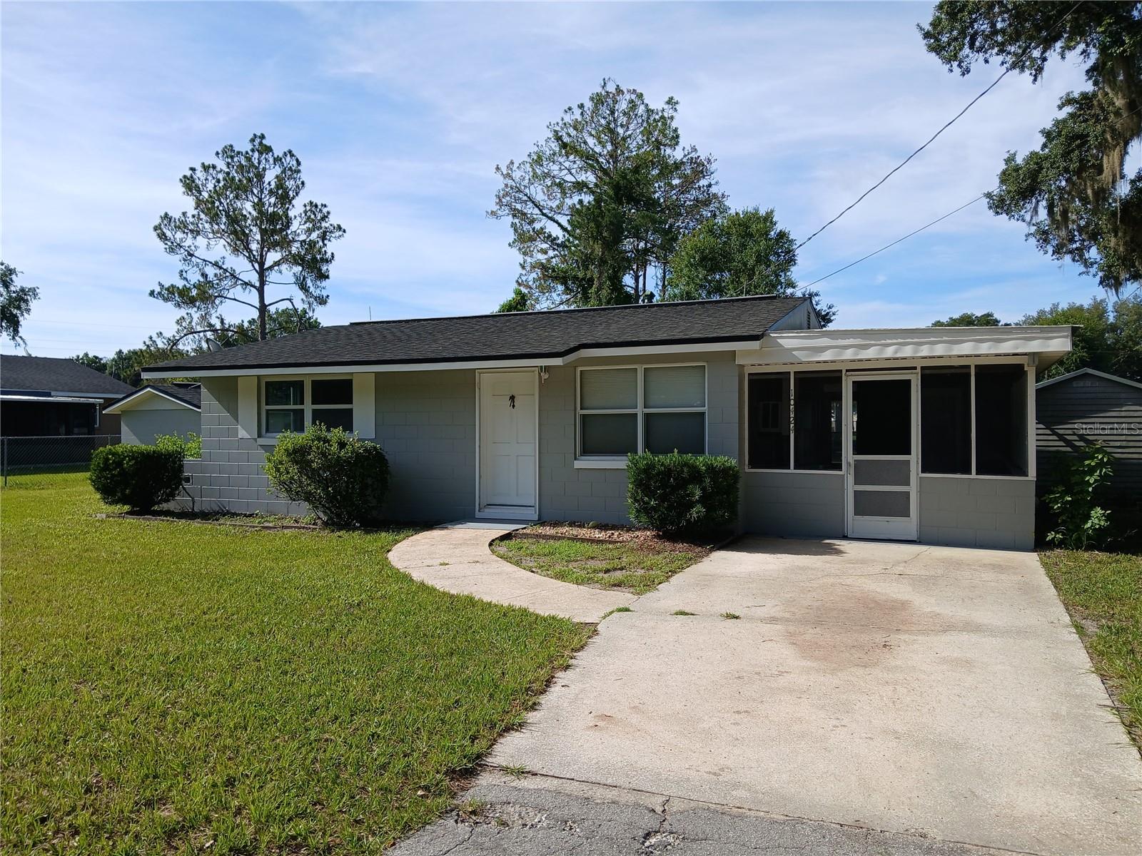 10424 E VICTORY LN, INVERNESS, FL — photo 2
