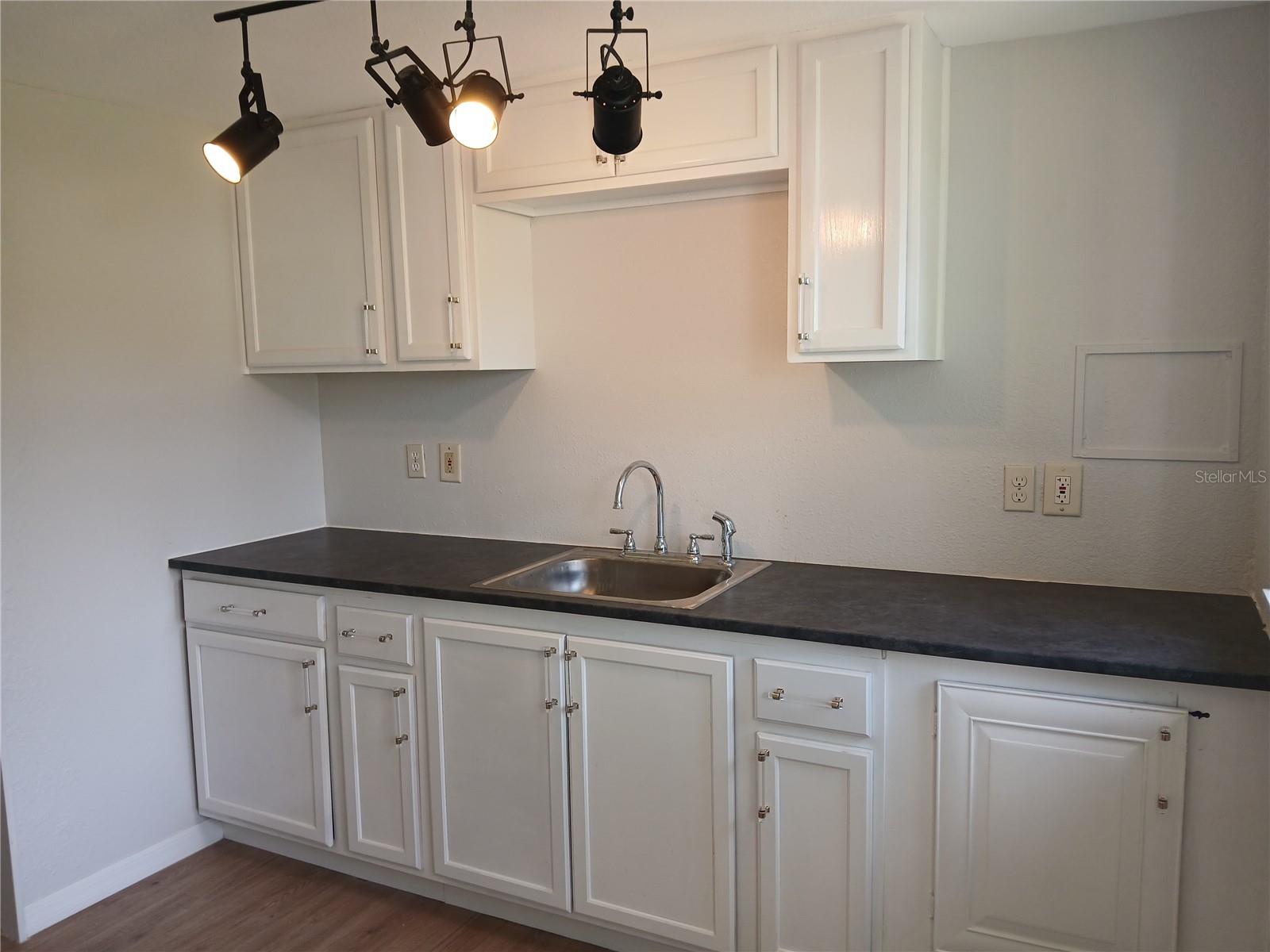10424 E VICTORY LN, INVERNESS, FL — photo 11
