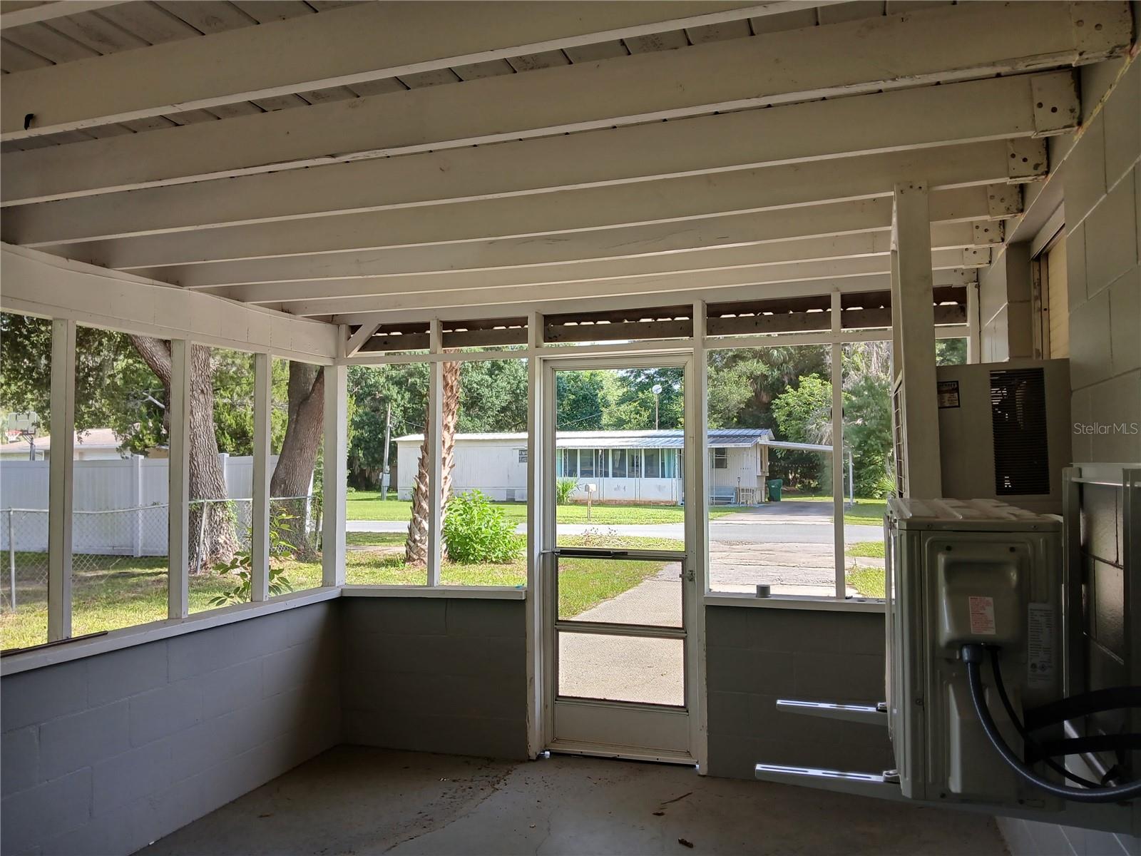 10424 E VICTORY LN, INVERNESS, FL — photo 12