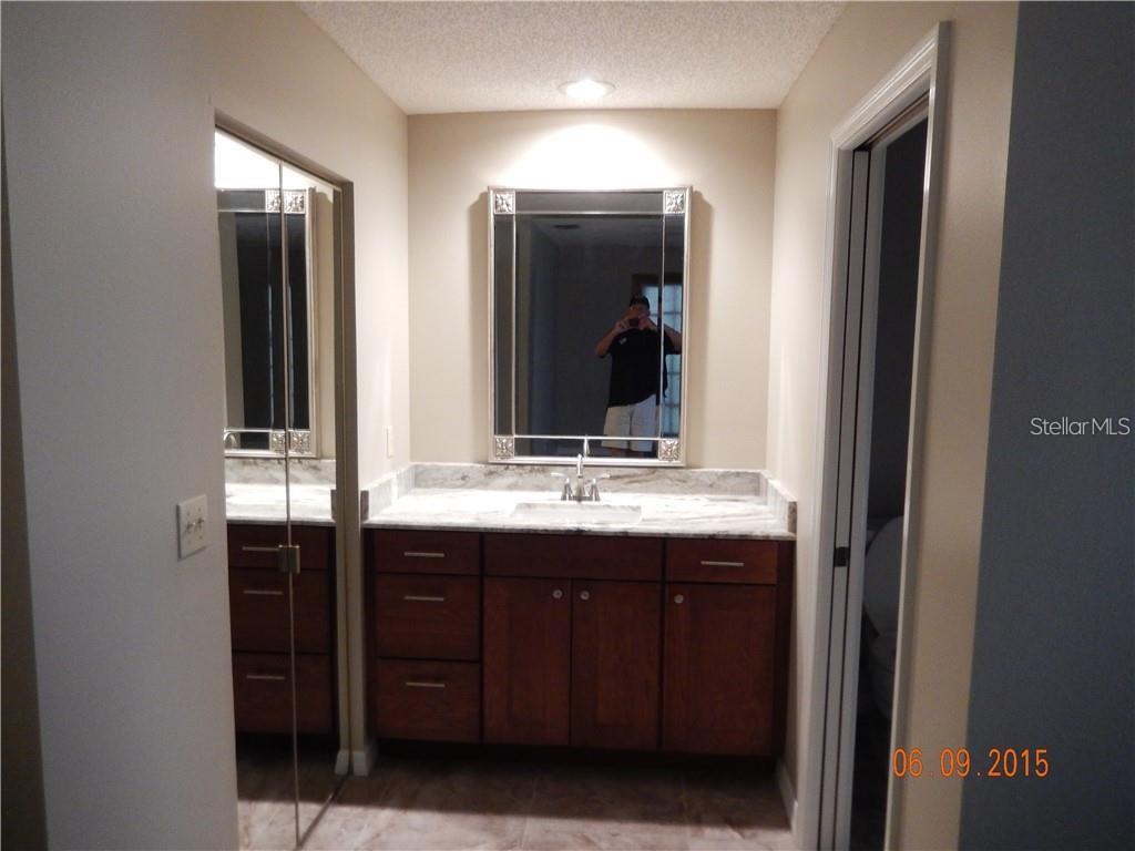 8925 QUAIL RUN DR, WESLEY CHAPEL, FL — photo 5