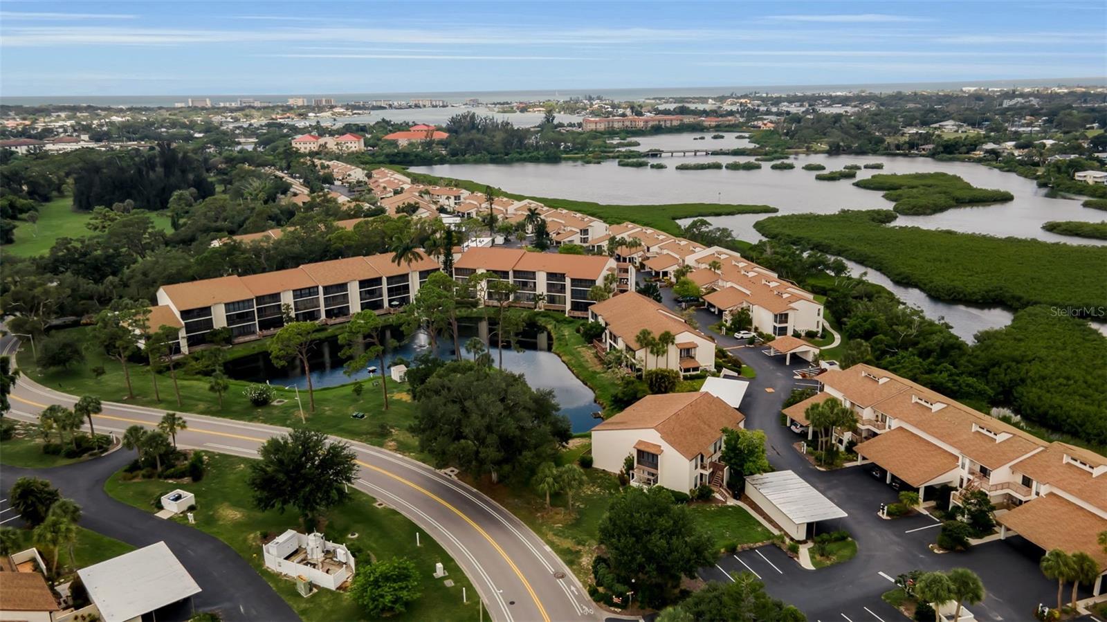 1142 BIRD BAY WAY #301, VENICE, FL — photo 3