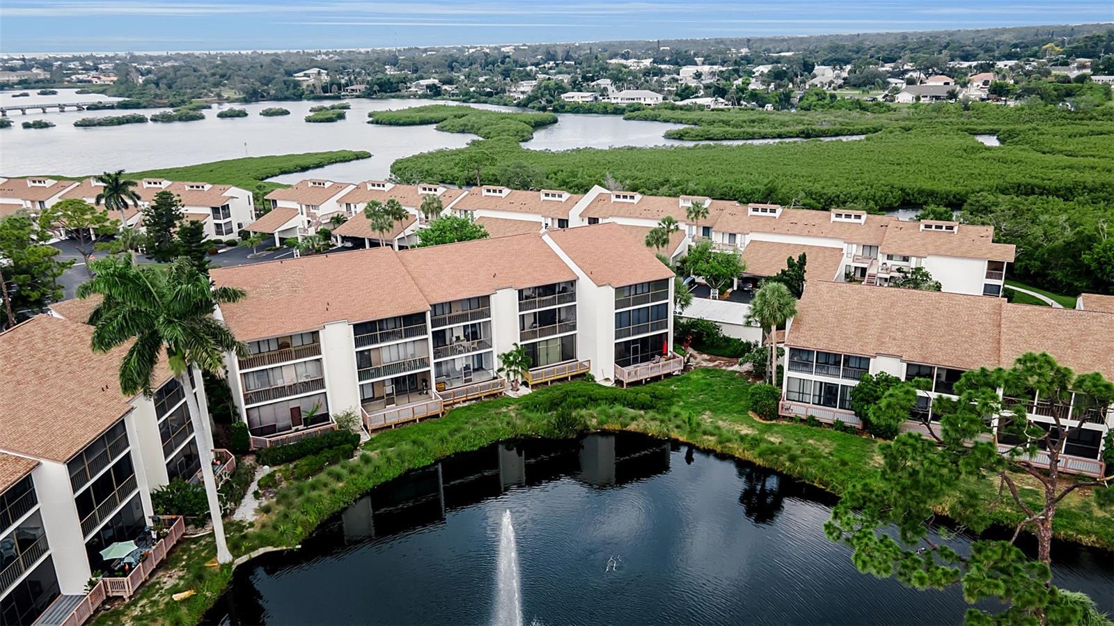 1142 BIRD BAY WAY #301, VENICE, FL — photo 22
