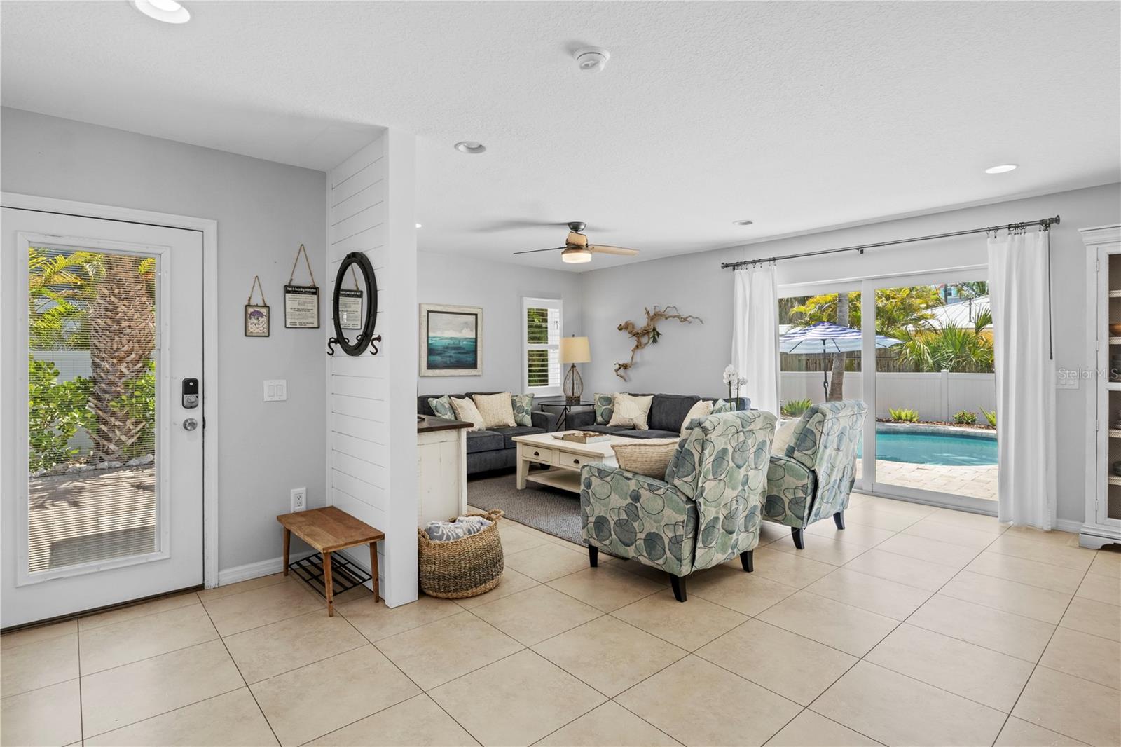 110 PALM AVE, ANNA MARIA, FL — photo 9