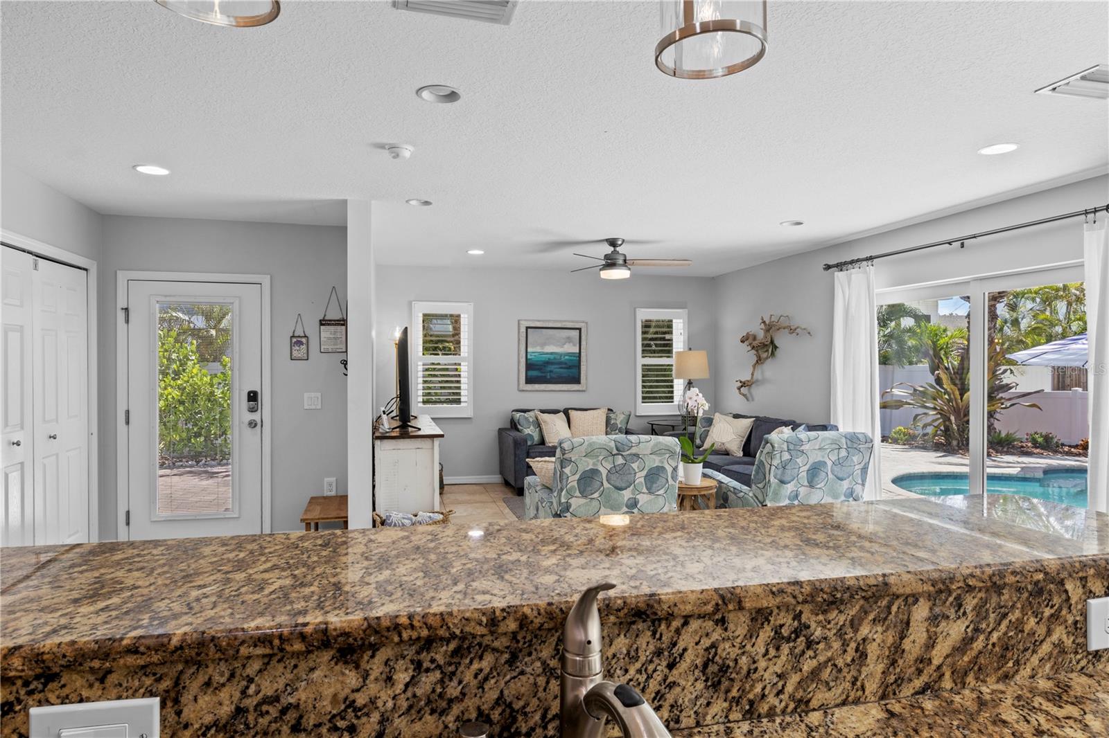 110 PALM AVE, ANNA MARIA, FL — photo 13