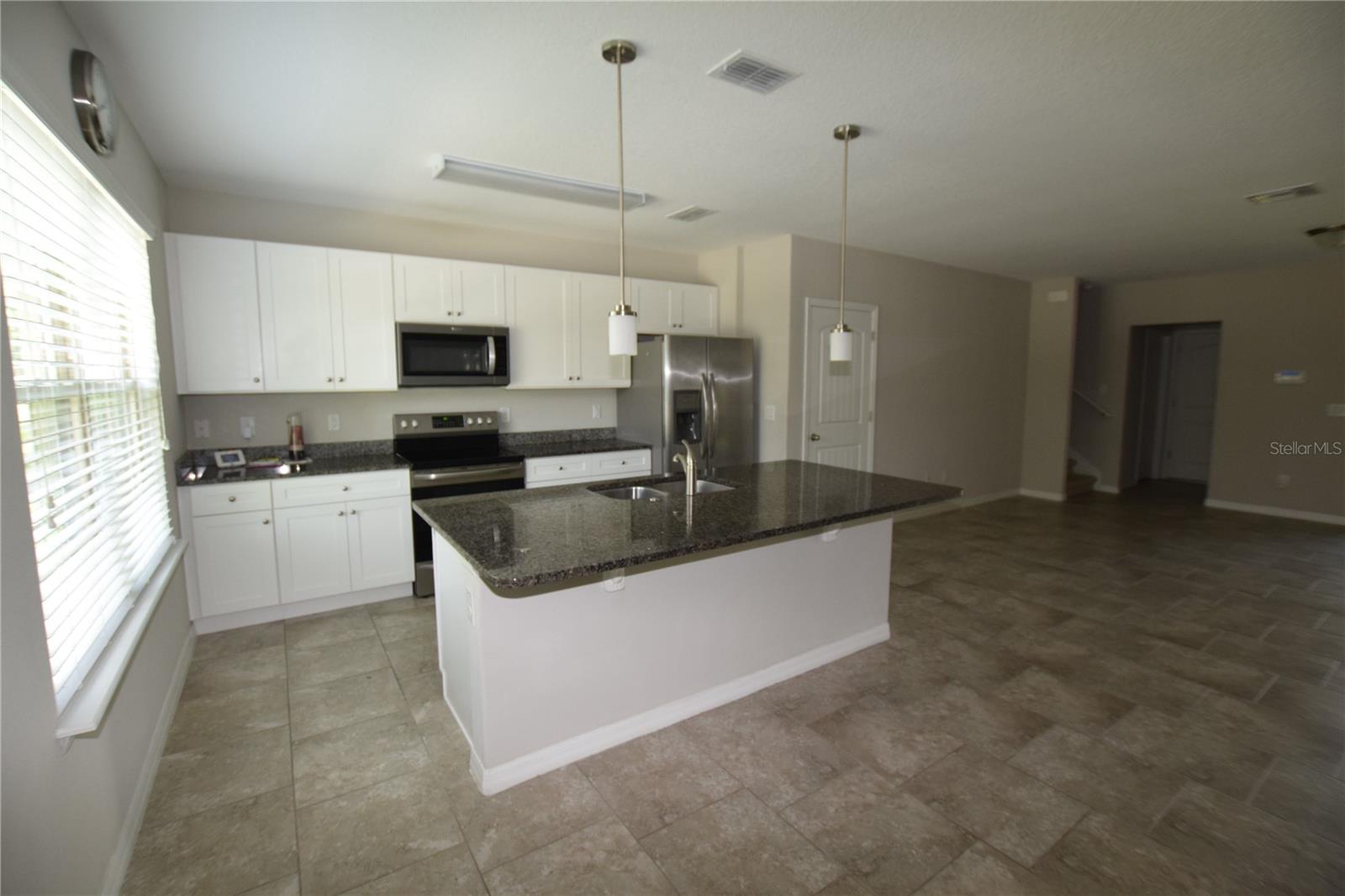 16097 PEBBLE BLUFF LOOP, WINTER GARDEN, FL — photo 7