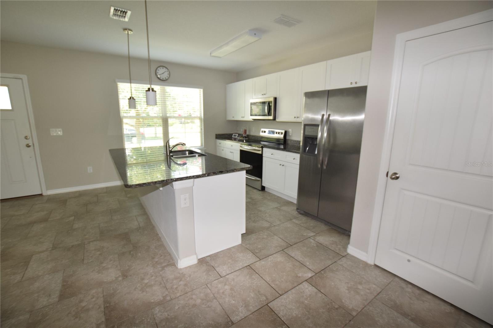 16097 PEBBLE BLUFF LOOP, WINTER GARDEN, FL — photo 9
