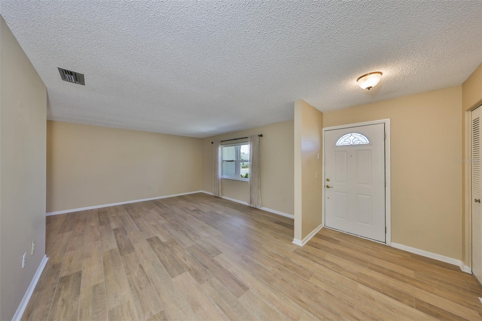 1529 ALLEGHENY DR, SUN CITY CENTER, FL — photo 6