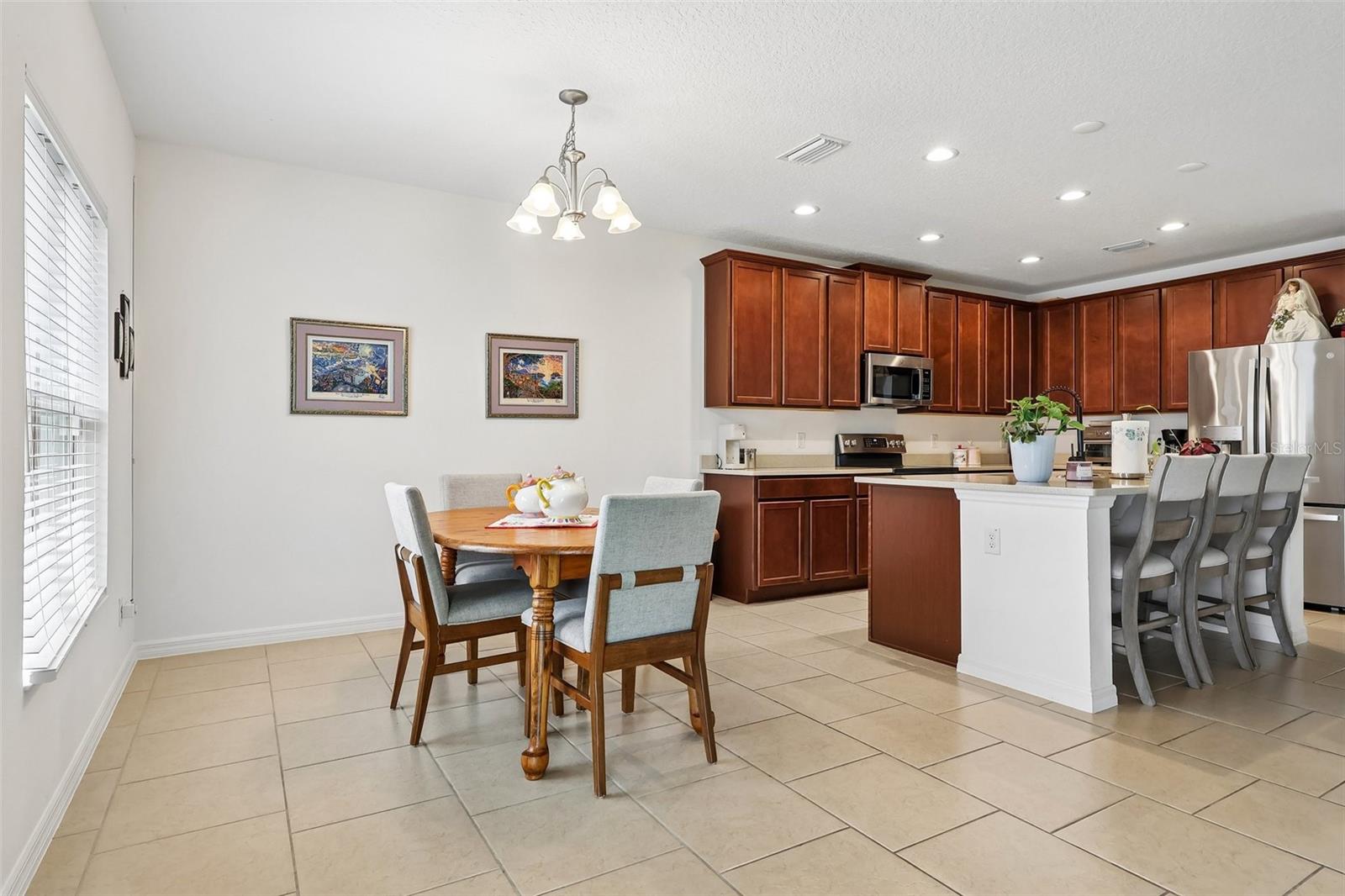 833 AVENAL LN, DAVENPORT, FL — photo 5