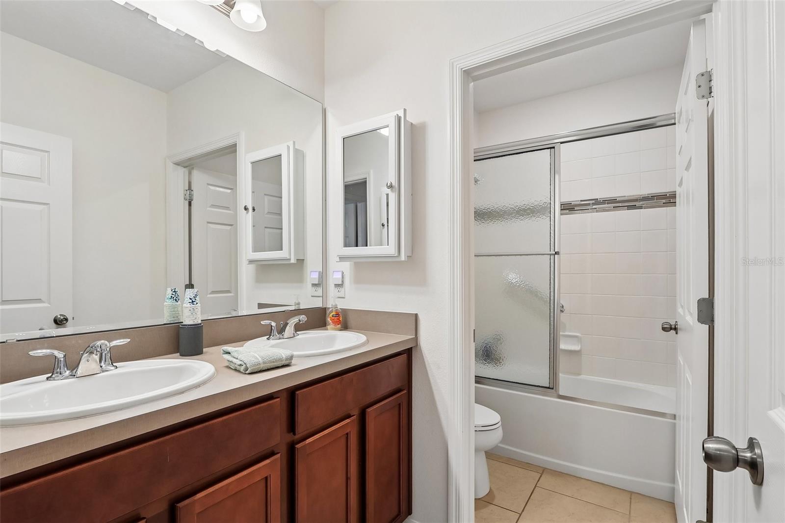 833 AVENAL LN, DAVENPORT, FL — photo 13